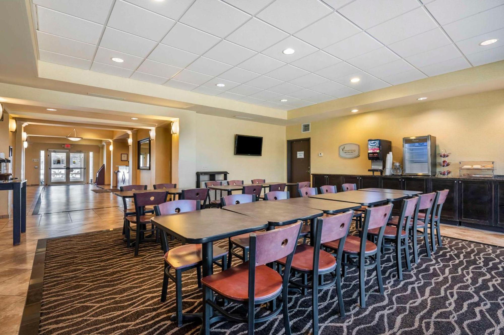 Sleep Inn & Suites Рапид Сити Екстериор снимка